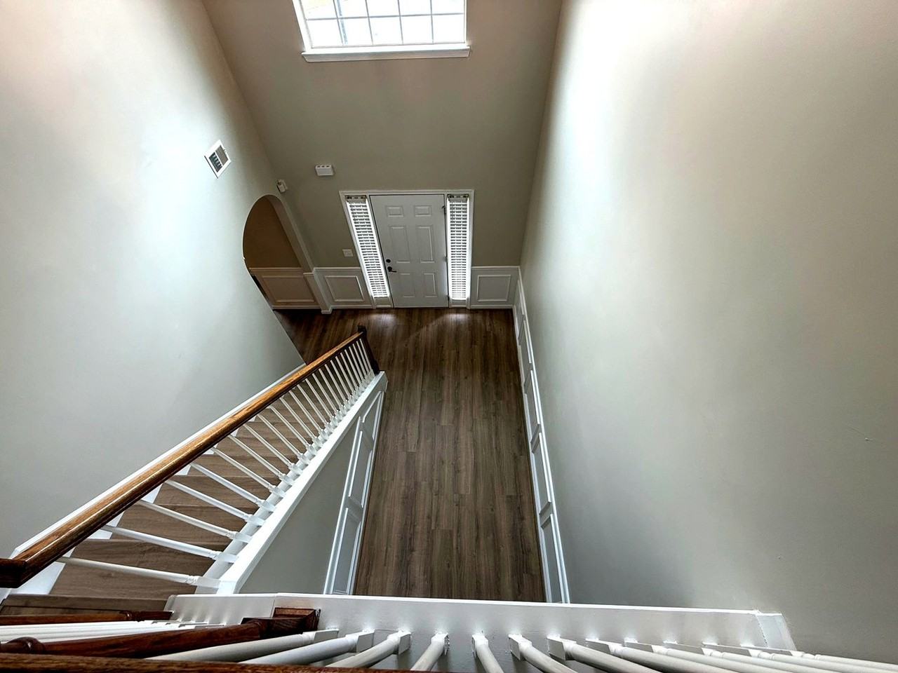 2307 Trinity Cir - Photo 3 of 37