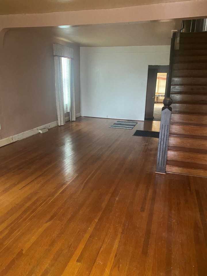 125 High St - Photo 2 of 6