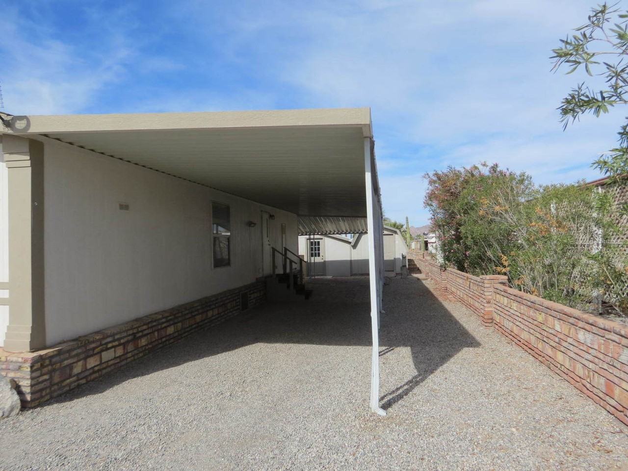 13614 E 44th Dr - Photo 2 of 13