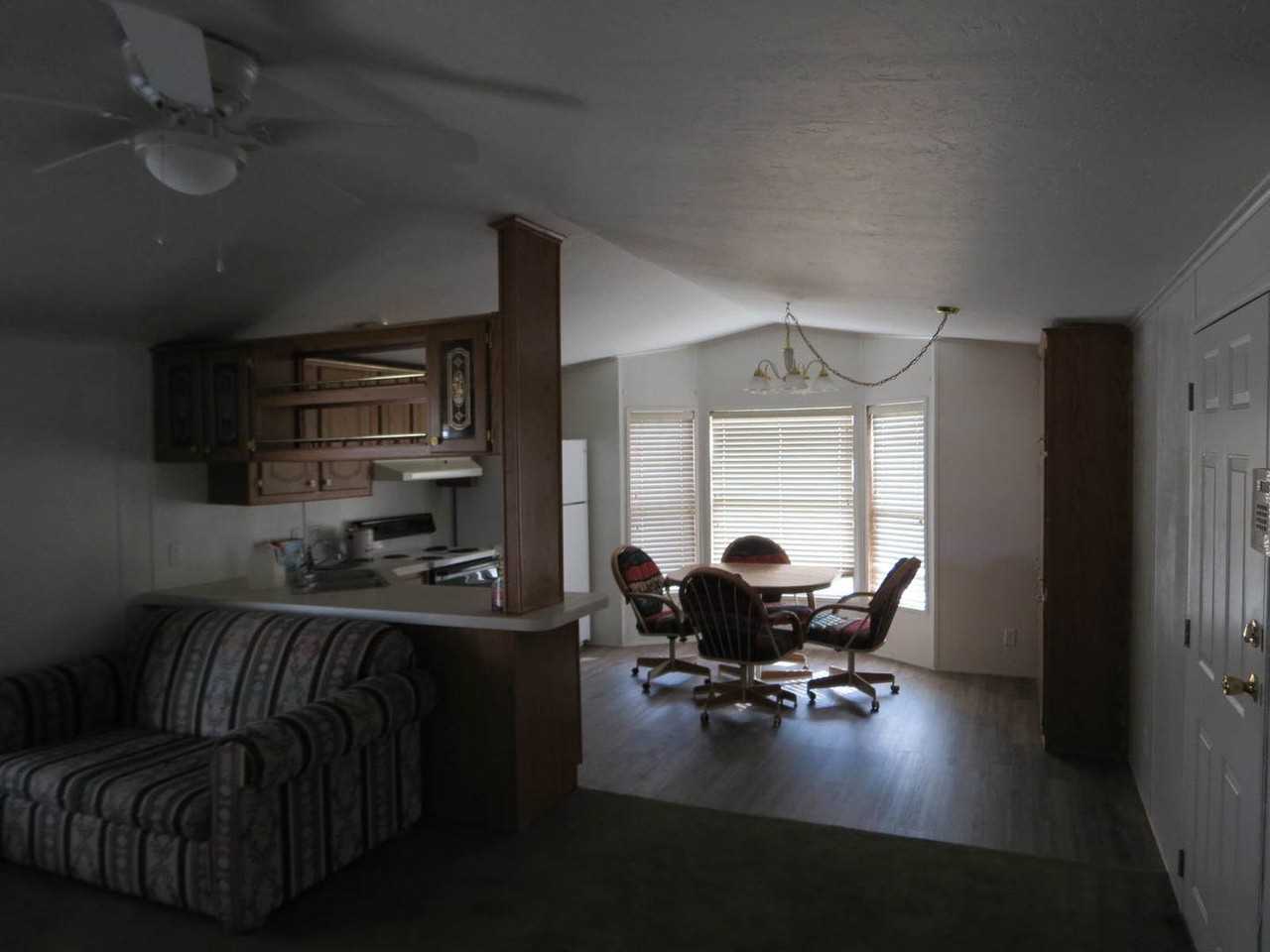 13614 E 44th Dr - Photo 5 of 13