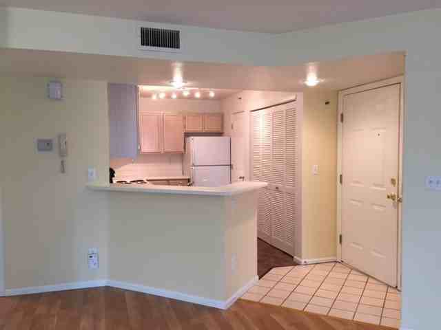 1830 W Centennial Dr #208