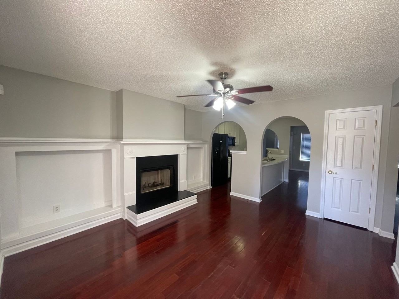 703 Addy Cv - Photo 2 of 20