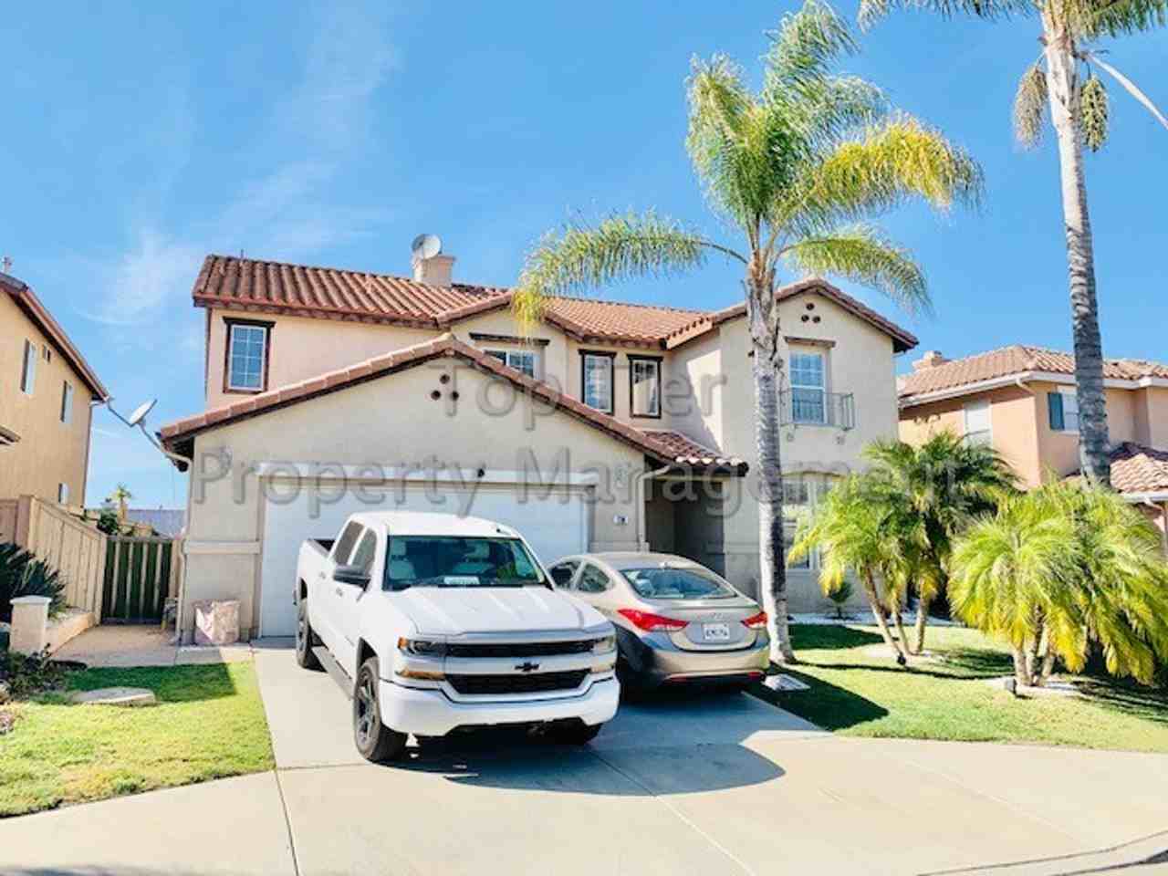 738 Avenida Leon - Photo 3 of 47