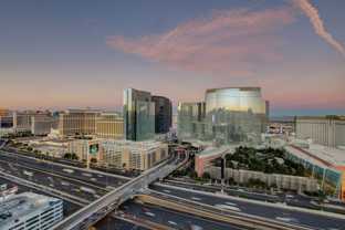 4575 Dean Martin Dr - Photo 1 of 1