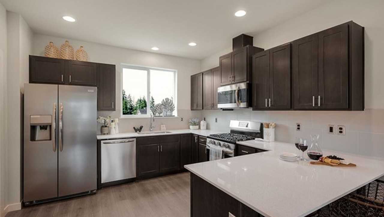 19414 35th Dr Se - Photo 6 of 24