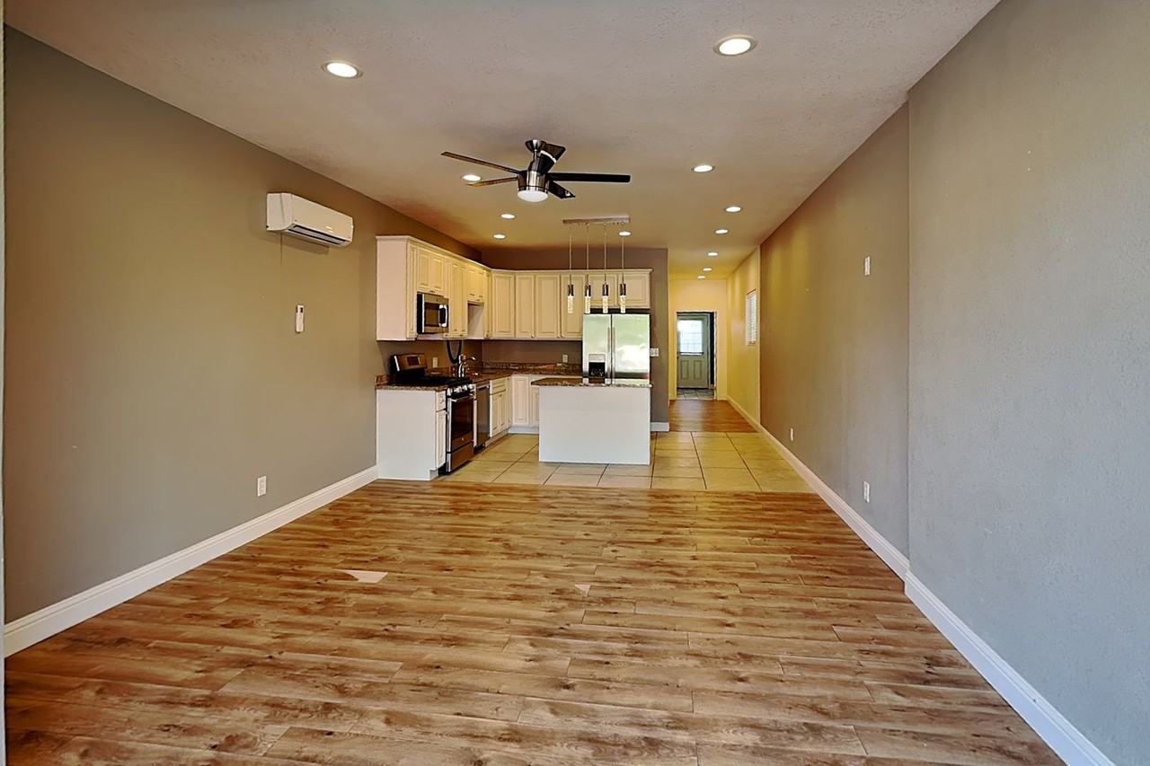 3004 3004 - 3014 4th Avenue - Photo 2 of 17