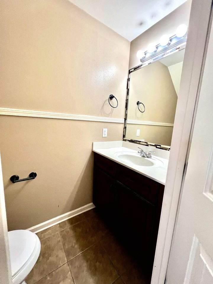 2280 Mccormick Ln - Photo 6 of 12