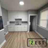 featured image of 4055 Beniteau St