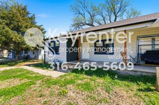 2322 S Emporia St Duplex - Photo 1 of 1
