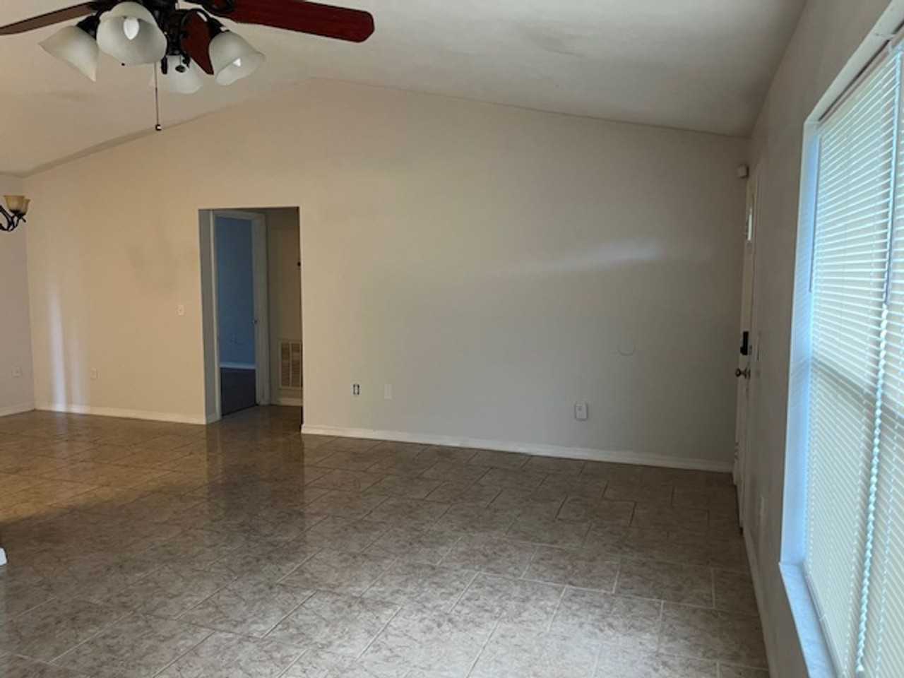 27 Fir Dr - Photo 4 of 17