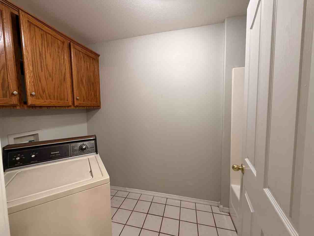 301 W 16th Ct - Photo 6 of 10