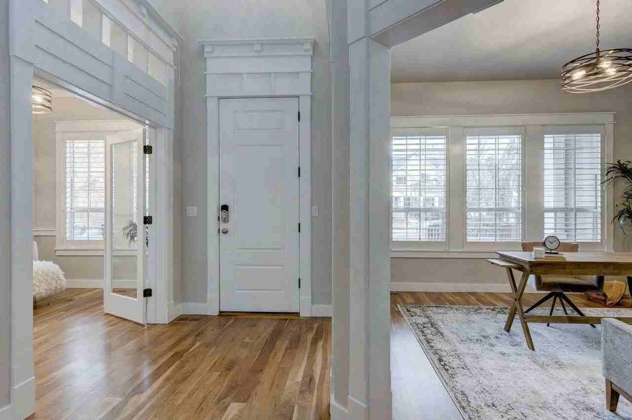 12021 N Humphreys Way - Photo 7 of 50