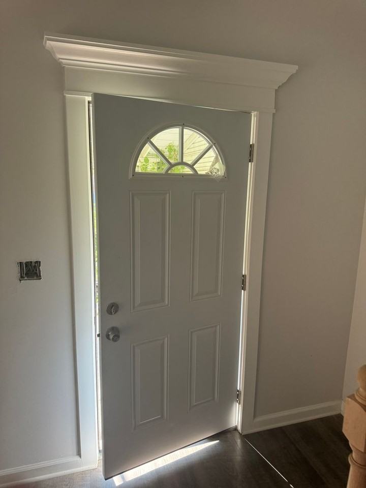 3708 Oakmont Ave - Photo 2 of 16