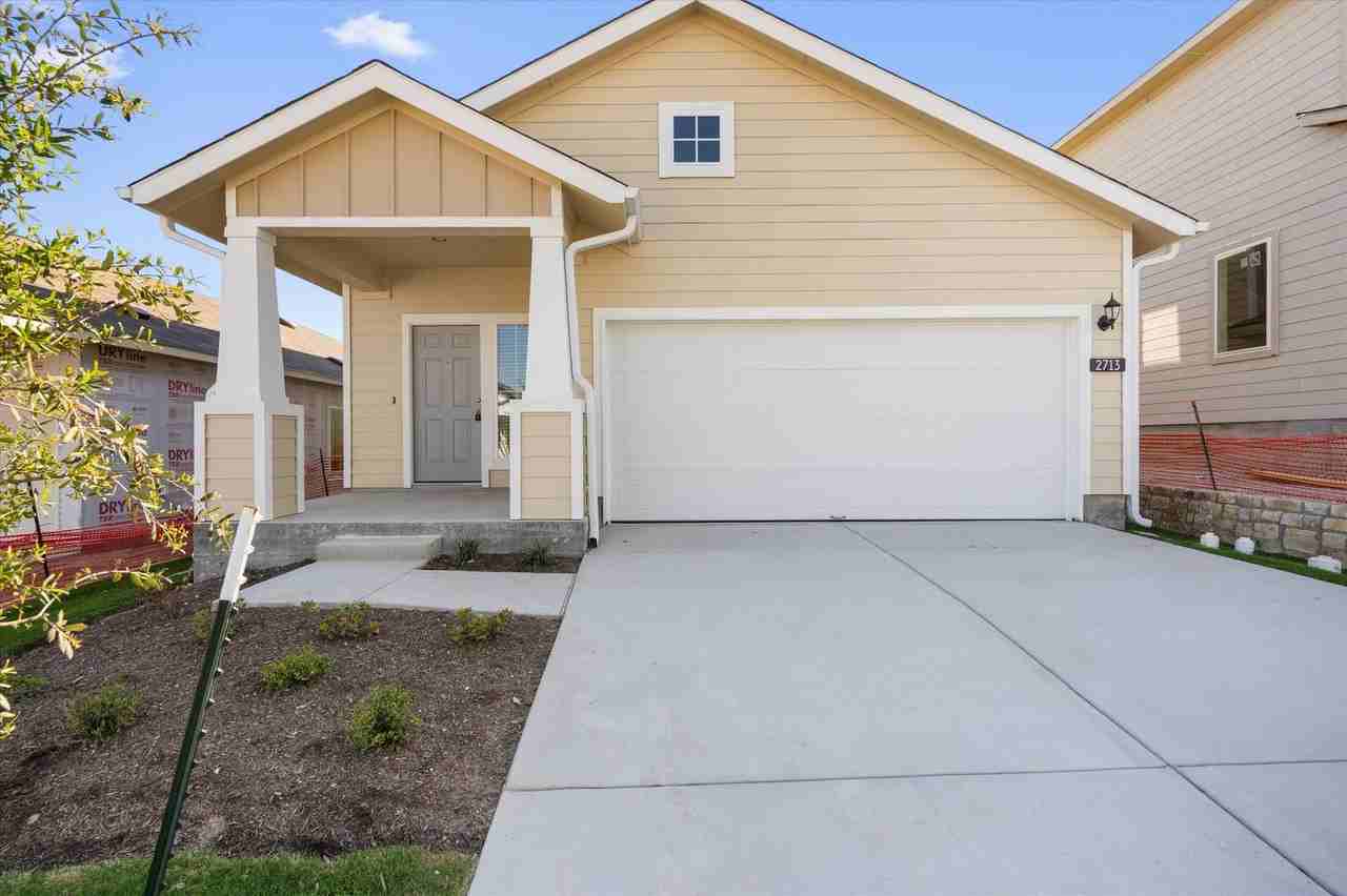 2713 Derwent Dr - Photo 3 of 37