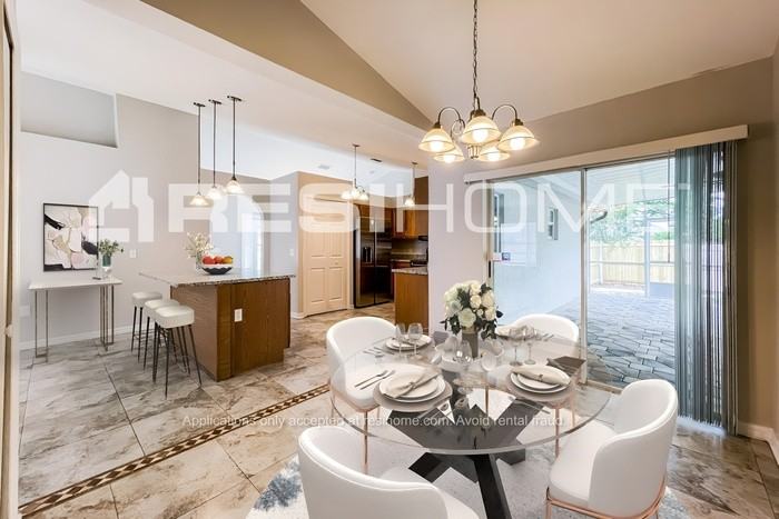 5421 Deltona Blvd - Photo 4 of 16