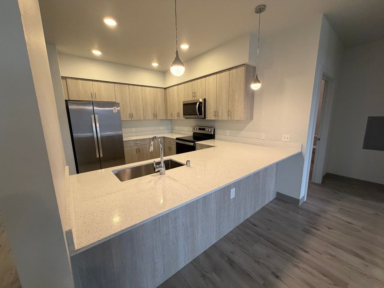 Nathan Apartments! - Photo 2 of 45