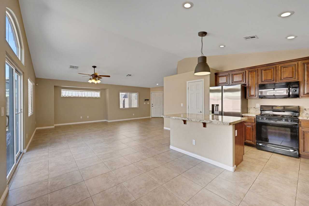 9936 Willowbrook Pond Rd - Photo 6 of 20