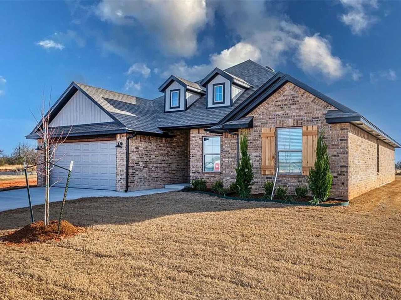 1948 W Crossbow Way - Photo 2 of 32