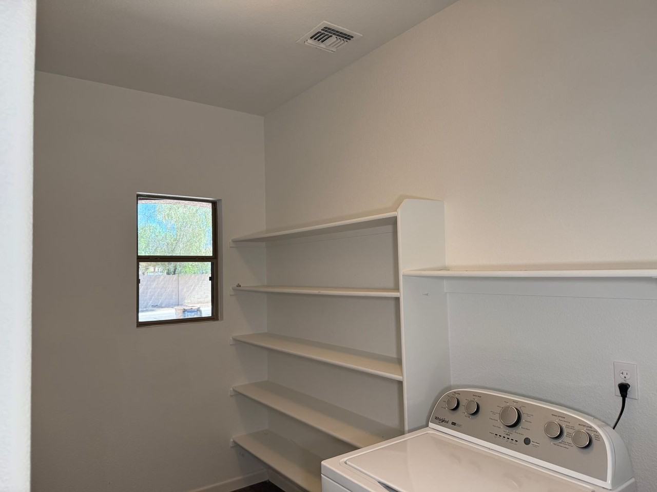 33190 N Cherry Creek Rd - Photo 5 of 31