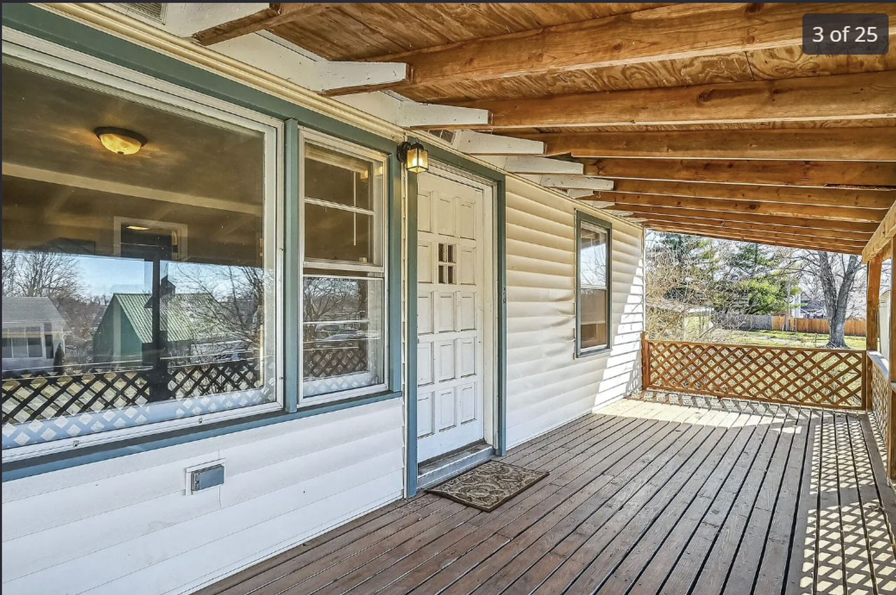 4148 S Hooper Ave - Photo 2 of 21