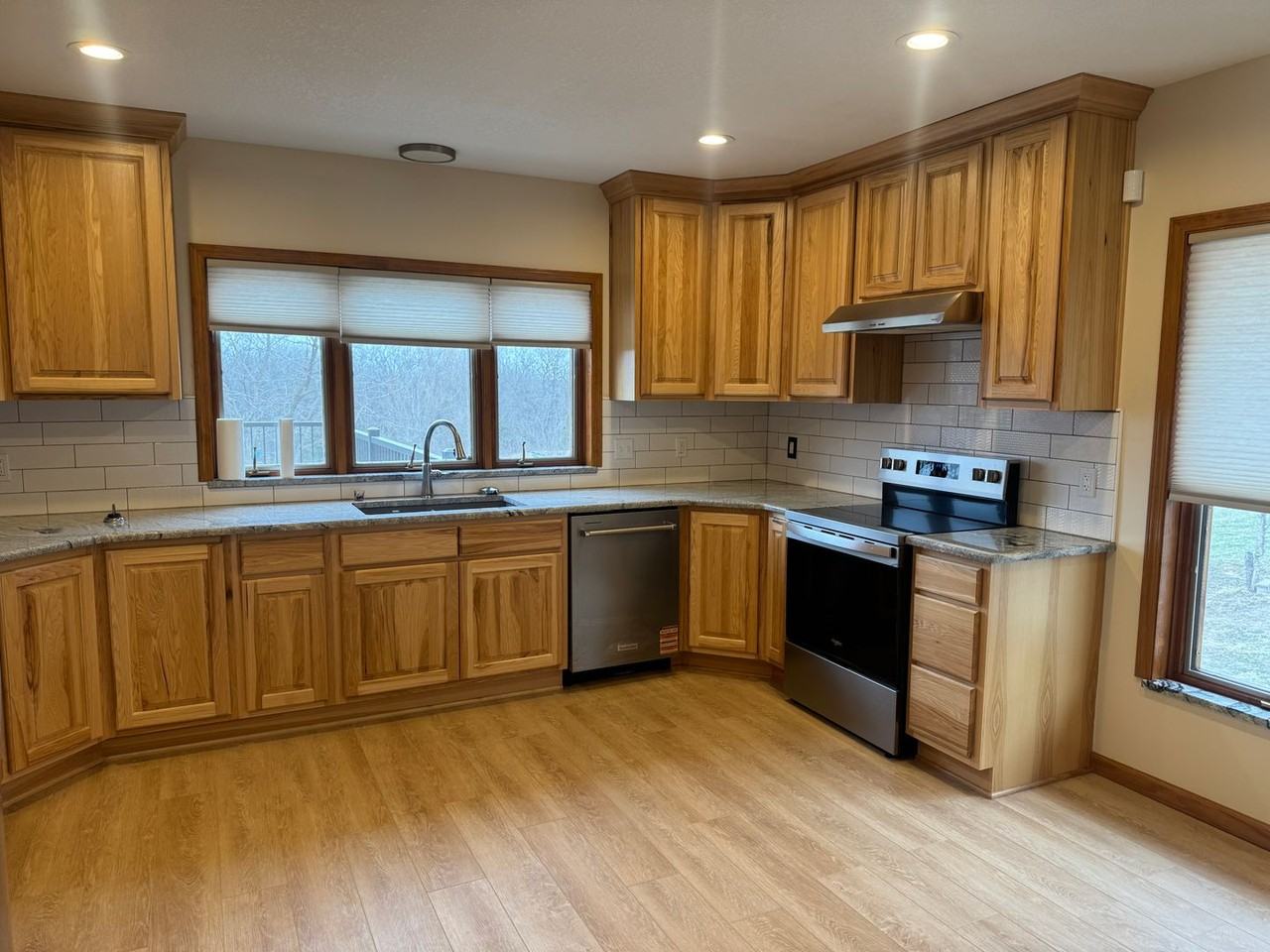 15805 Highway 71 - Photo 4 of 21