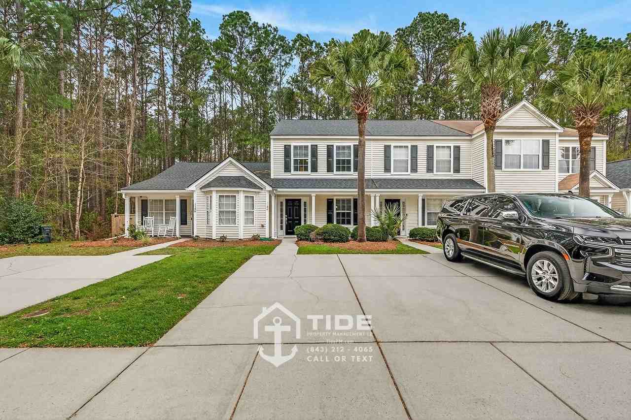 1198 Island Club Dr - Photo 2 of 36