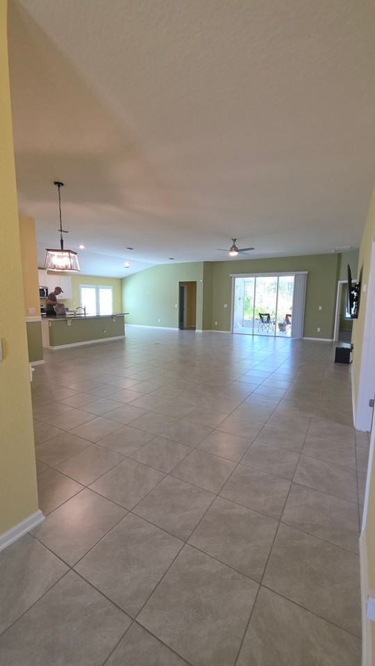 70 Oakleaf Way - Photo 4 of 33