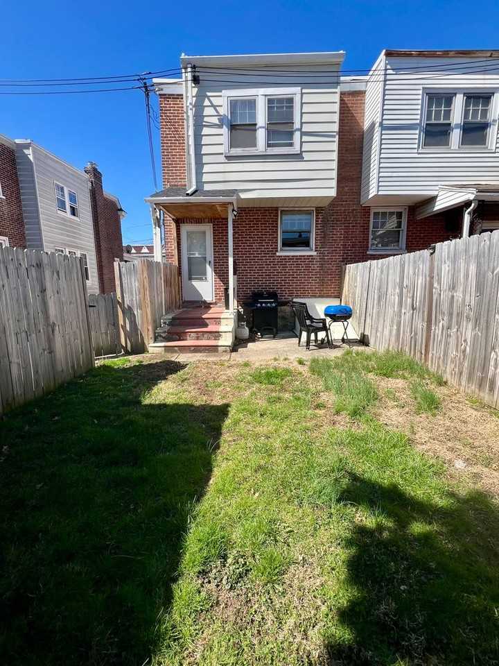 25 W Parkway Ave - Photo 3 of 30