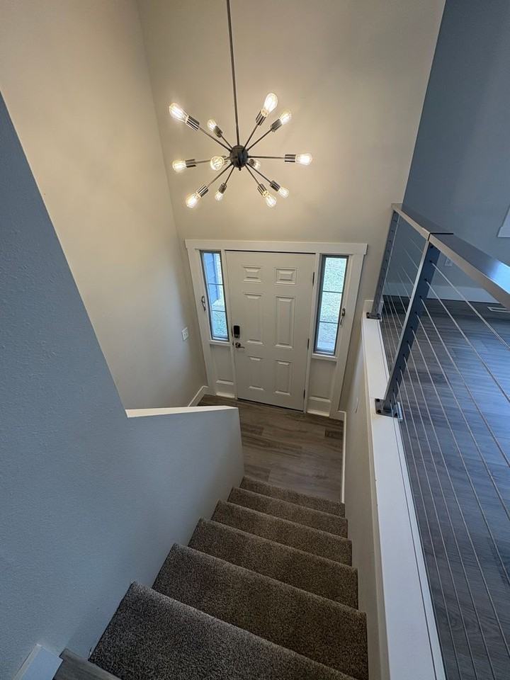 1502 Patricia Ln - Photo 3 of 29