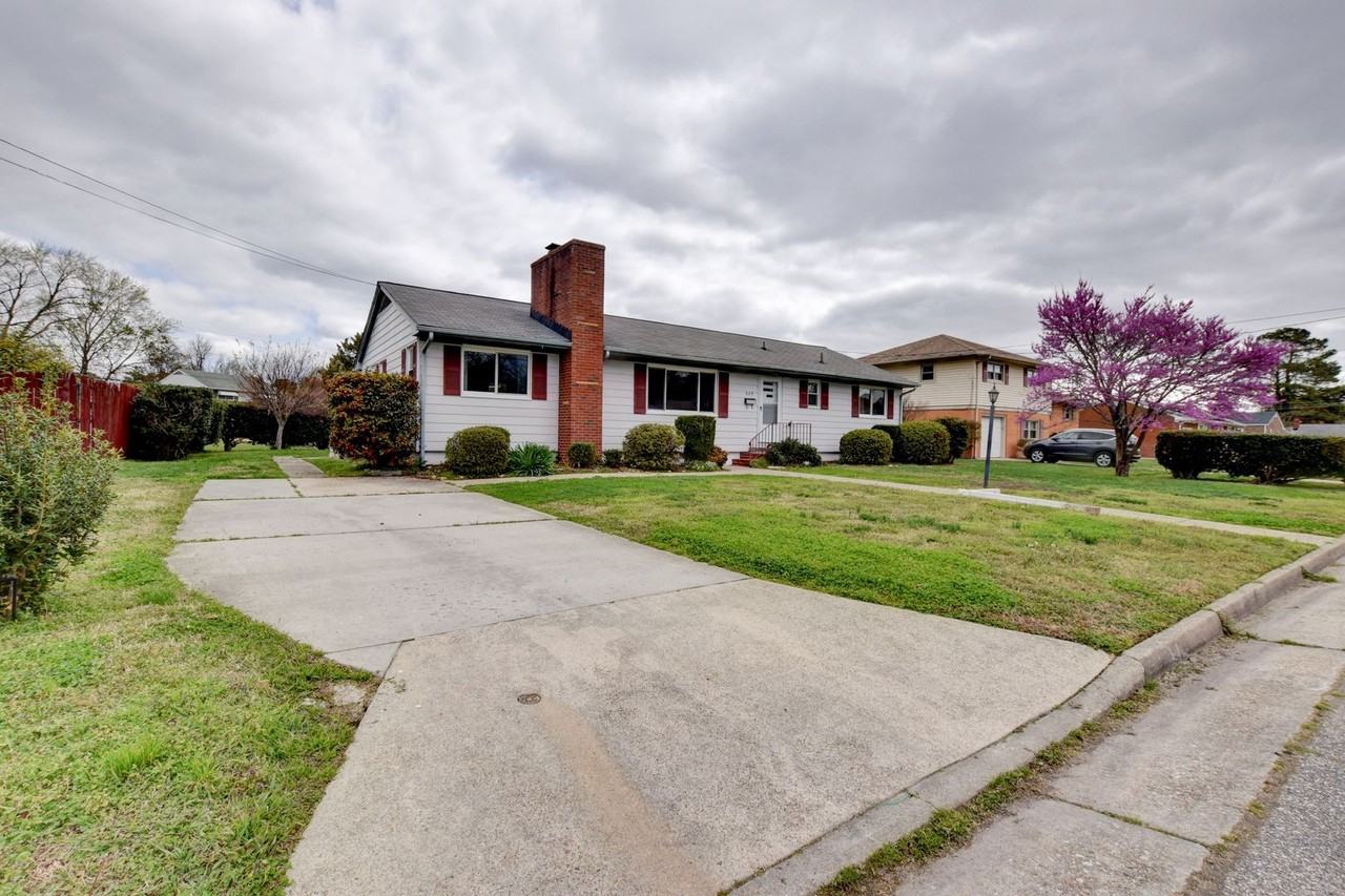 609 Birch Dr - Photo 5 of 43