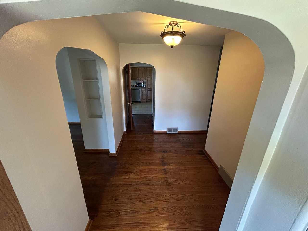 1001 Freedom Rd - Photo 2 of 26