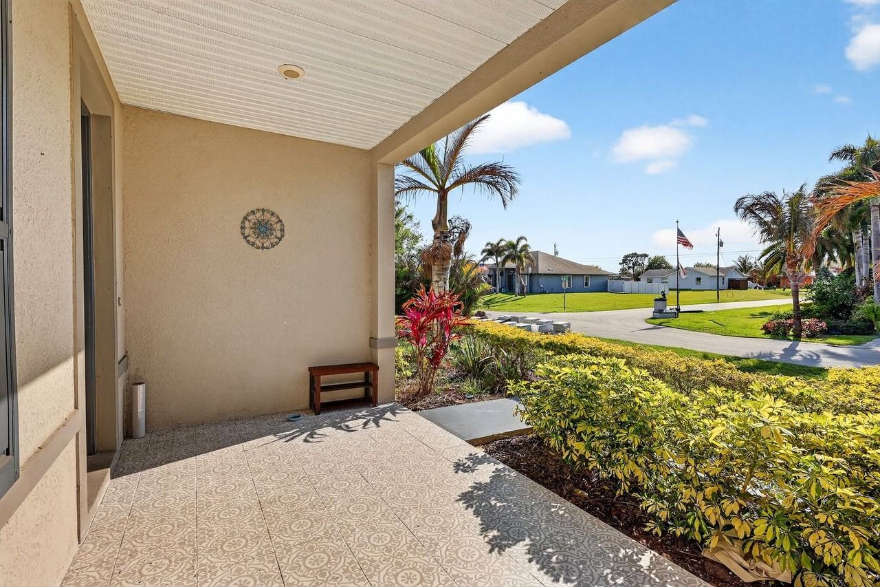 4617 Sw Keats St - Photo 6 of 47