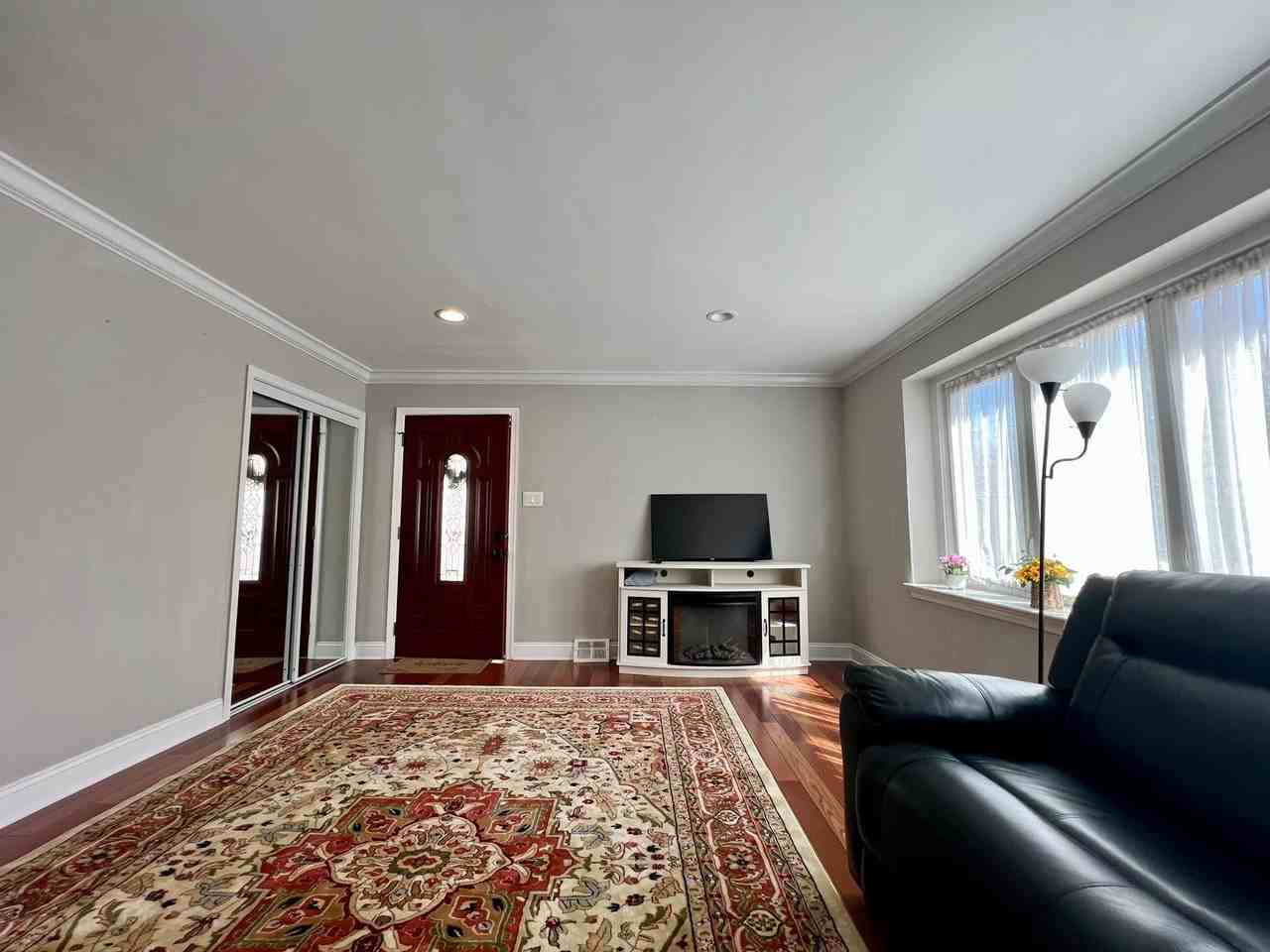 2988 Welsh Rd - Photo 6 of 39