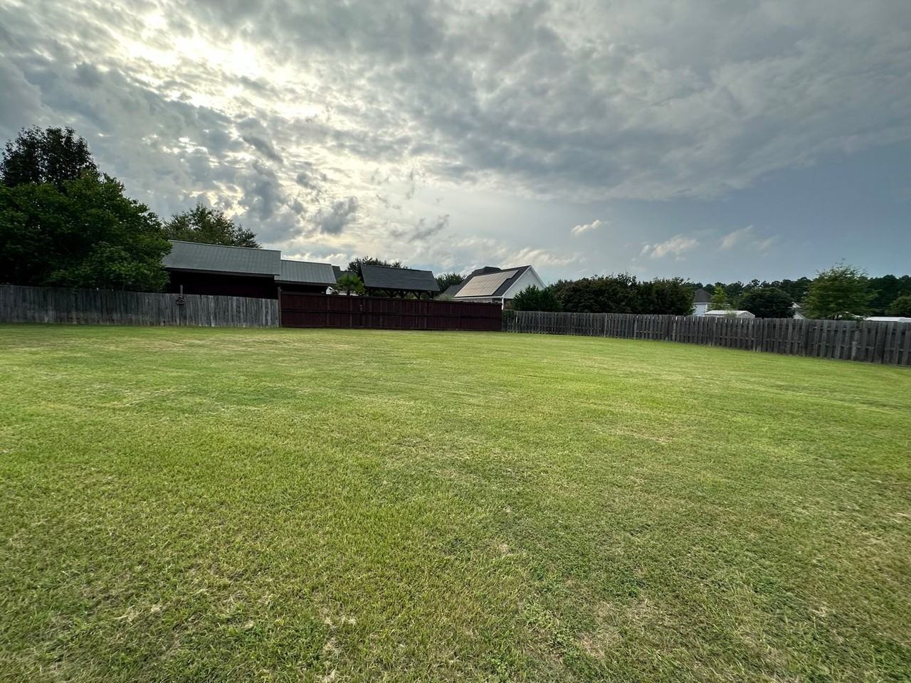 789 Spence Dr - Photo 2 of 50