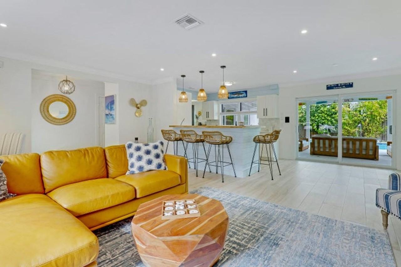 9 W Riverside Dr - Photo 6 of 18