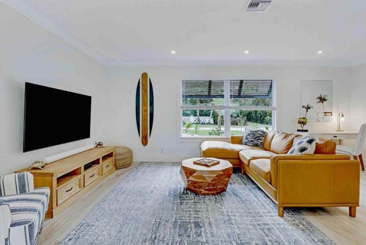 9 W Riverside Dr - Photo 7 of 18