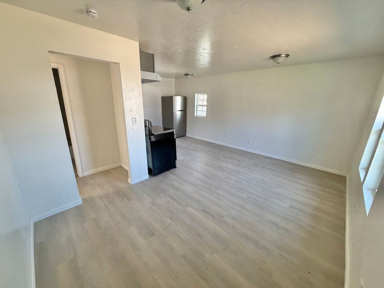 3800 Sw 42nd St - Photo 4 of 22