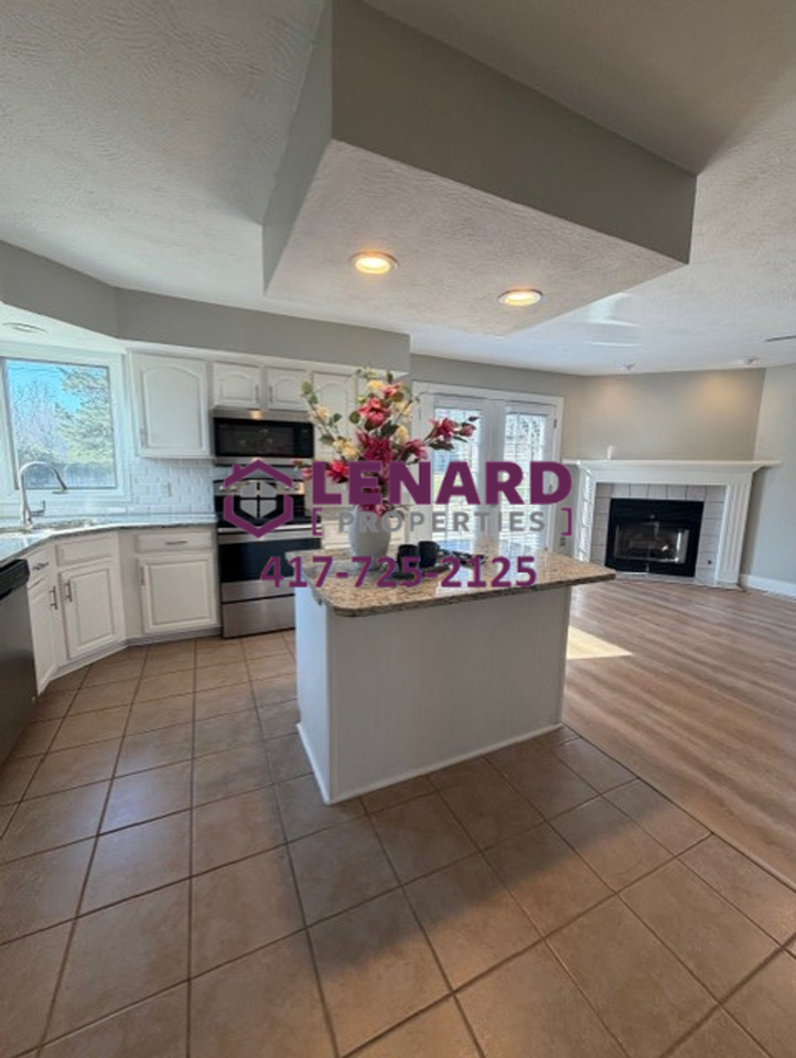 1504 W High Point Cir - Photo 6 of 23