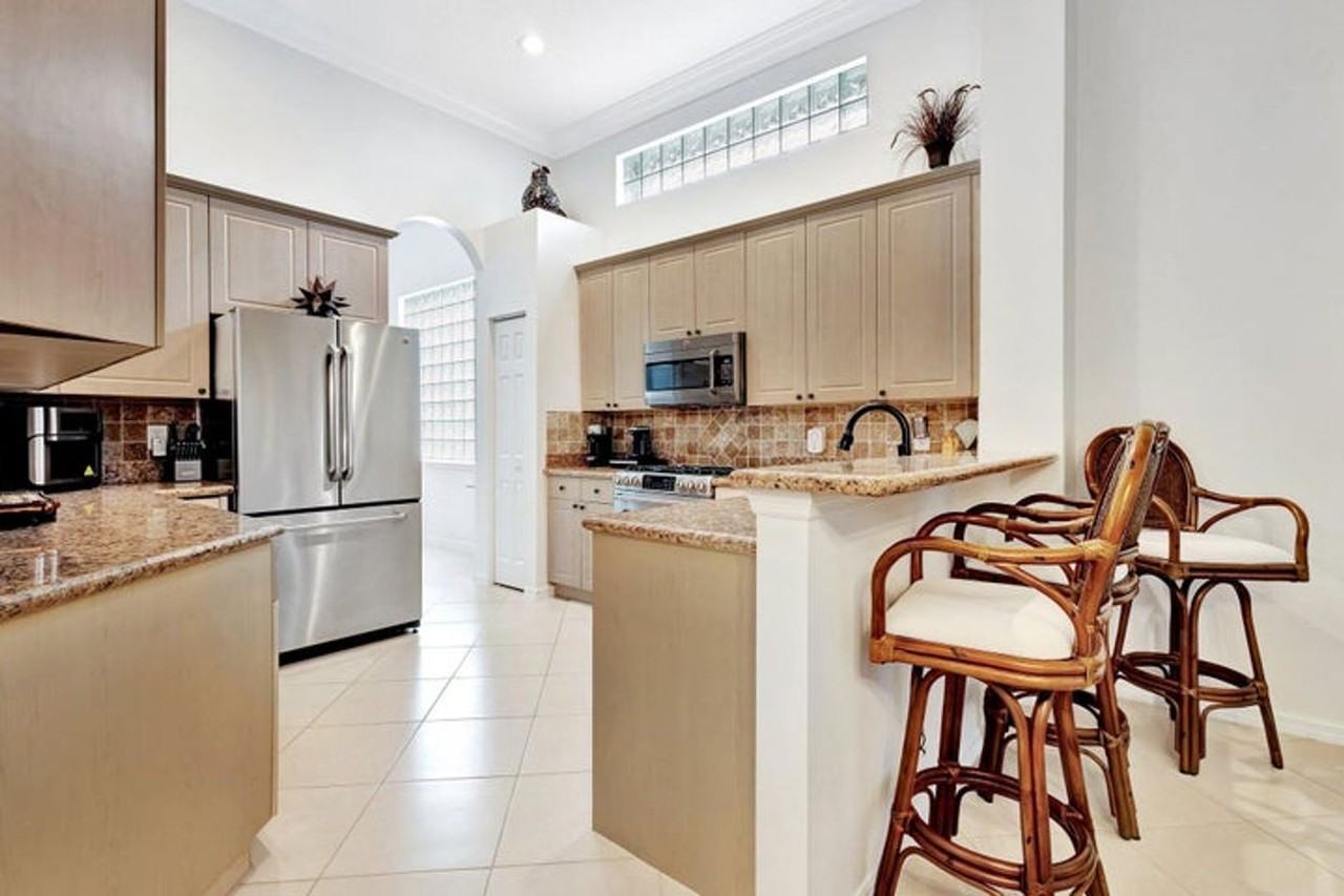 10732 Grande Blvd - Photo 3 of 15