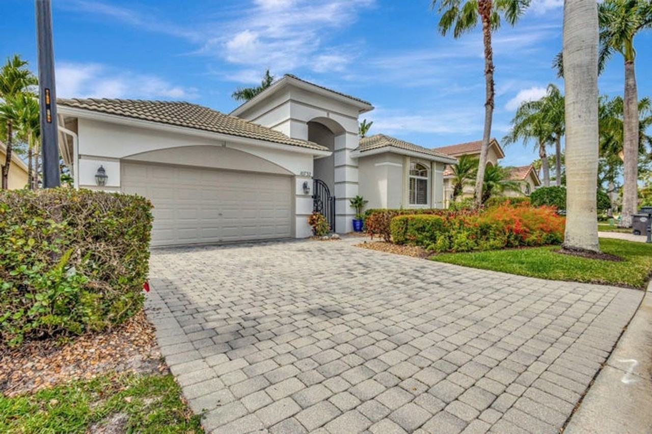 10732 Grande Blvd - Photo 7 of 15