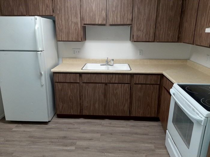 2242 W Morten Ave #5 - Photo 3 of 8