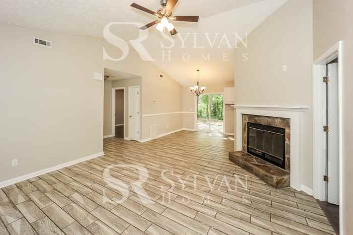 2637 Welcome Rd - Photo 4 of 16