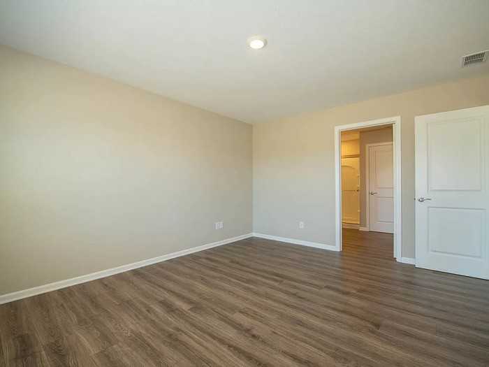 691 Cattail Dr - Photo 6 of 18