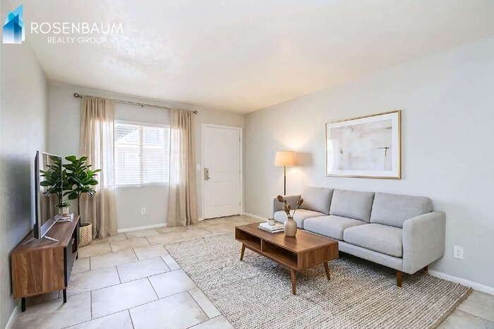 208 S Doran #208 - Photo 4 of 12