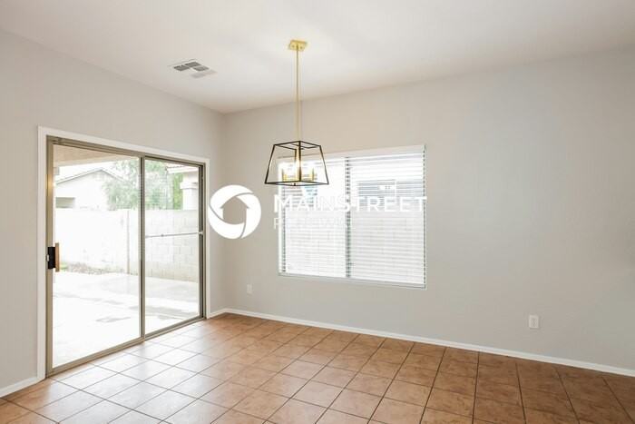 12914 W Rosewood Dr - Photo 5 of 15