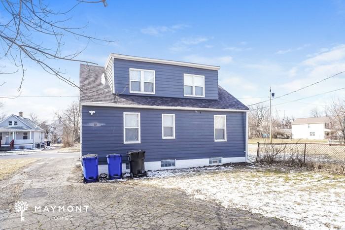 3793 E 143rd St - Photo 6 of 6