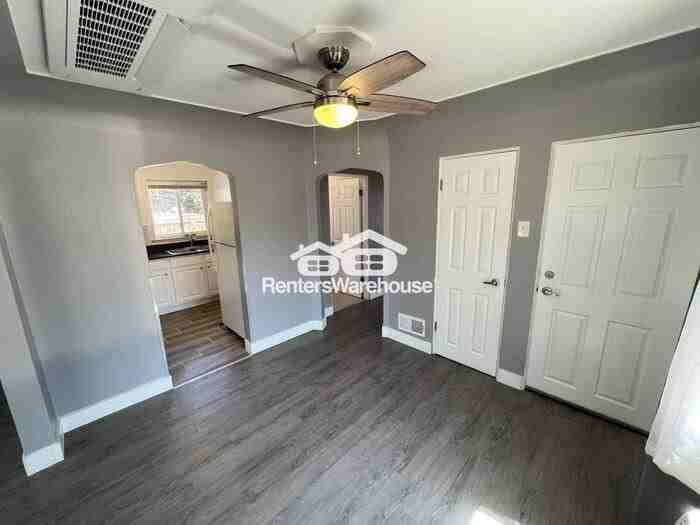 342 S Alcott St #A - Photo 6 of 12