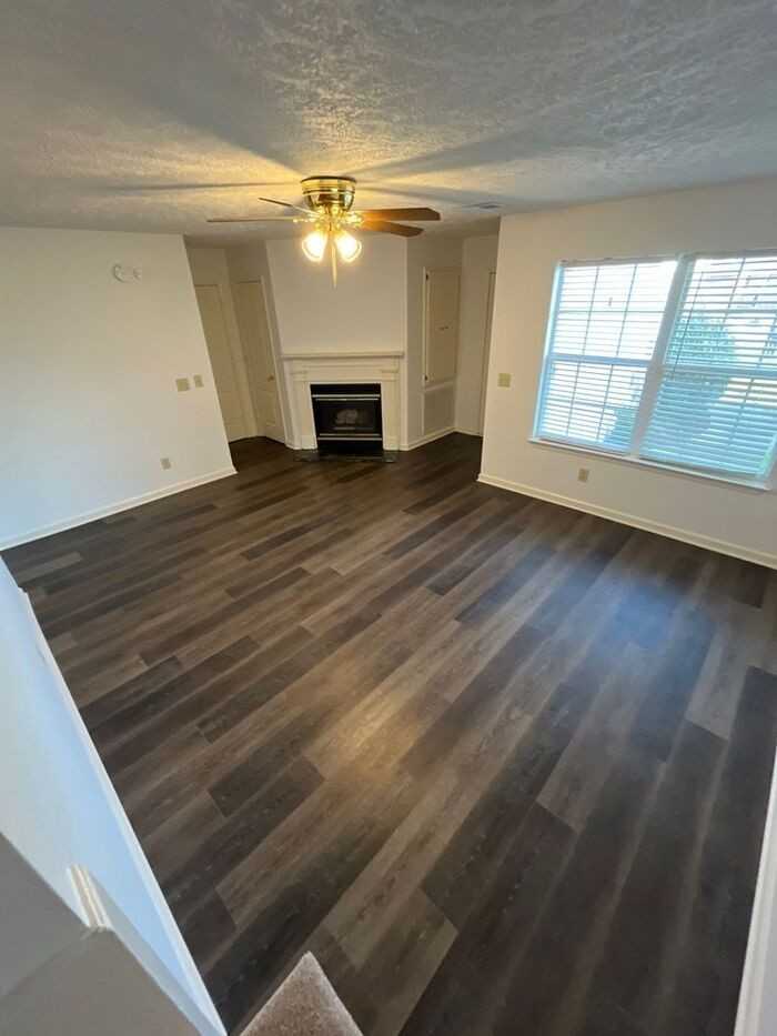 605 Federal Ct - Photo 6 of 24