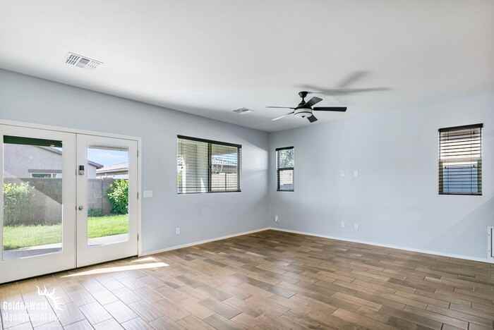 17115 W Orchid Ln - Photo 2 of 25