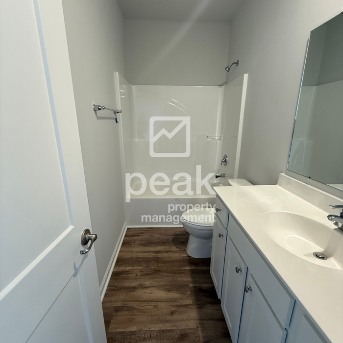 768 Ebenezer Rd - Photo 5 of 21